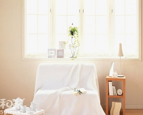 7���ɫ�����e��Ͷ���g���żҾ�