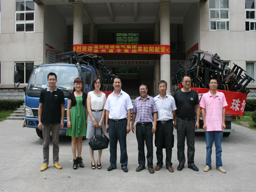 ʢ��F(tu��n)�hί(li��n)�����늚����W(xu��)�������ε����