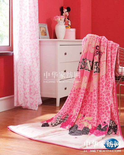 迪士尼家紡2012秋冬新品打造快樂時尚家