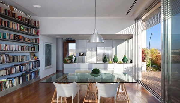 ��ɫ�ЬF���L���լ���p