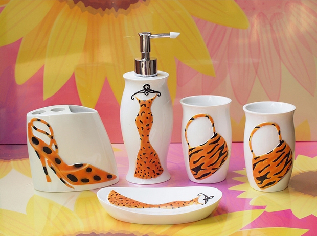 家居用品15款精美樹(shù)脂衛(wèi)浴套件