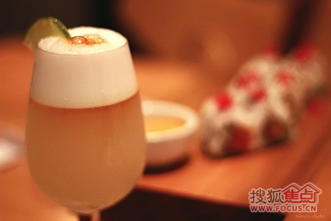 創(chuàng)意小家居玻璃容器容納不同創(chuàng)意