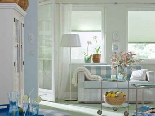 15�����ɫ�{���҃��OӋ����