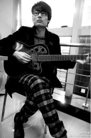 故事之中的產(chǎn)品 緊張之外的銷量