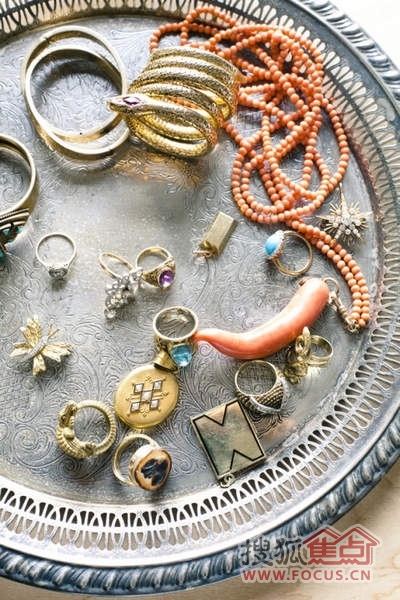 ���o��ؐ��������ռ{С����(��)