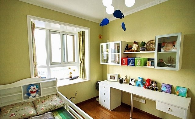 溫暖舒適90平二居暖黃色調裝飾