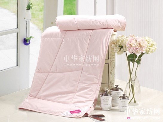 居夢萊:羊毛被的儲藏方法