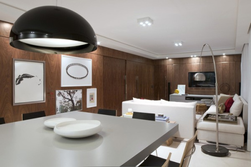 �F������֮���������¹�Ԣ�p(��)