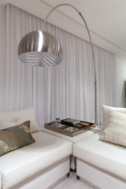 �F(xi��n)������֮���������¹�Ԣ�p(��)