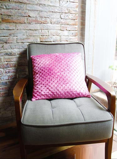 單人椅搭配法寶4款70元內抱枕