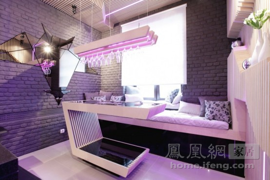 復(fù)古而科幻可變換燈光的未來廚房