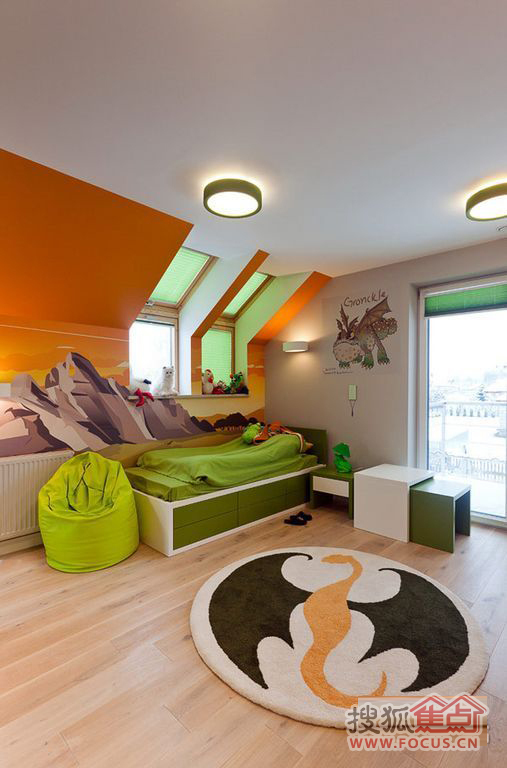 色彩美艷公寓時尚高雅之家