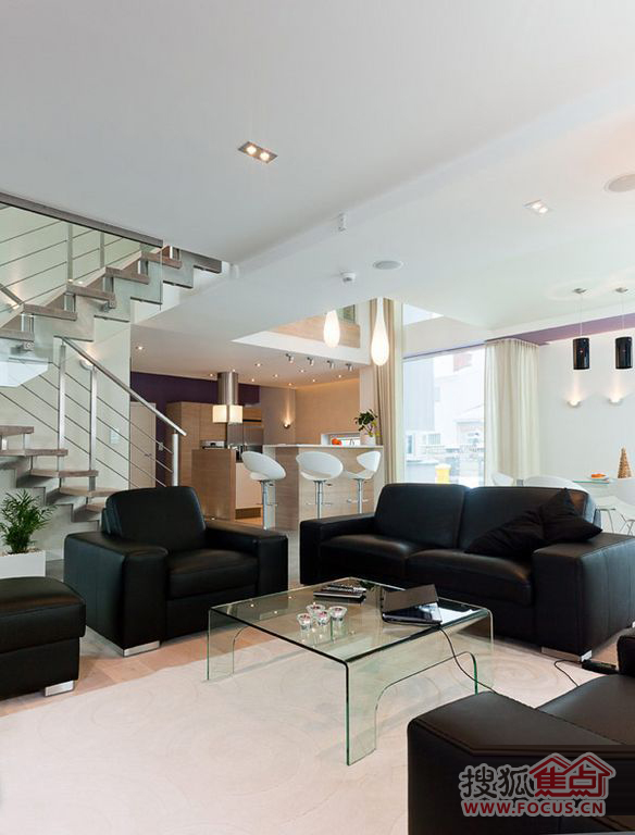 色彩美艷公寓時尚高雅之家