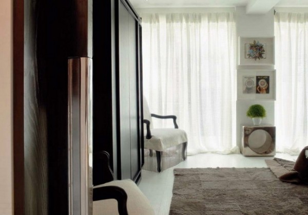 �����L���OӋKellyHoppen֮��