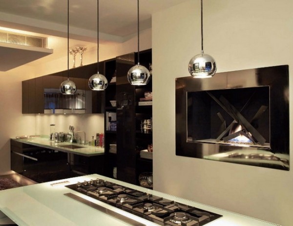 �����L���OӋKellyHoppen֮��