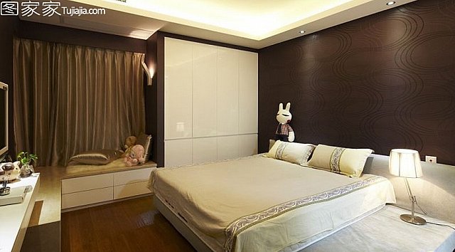 �Wُ�br�ЃɾӴ��쿧��ɫ�P��