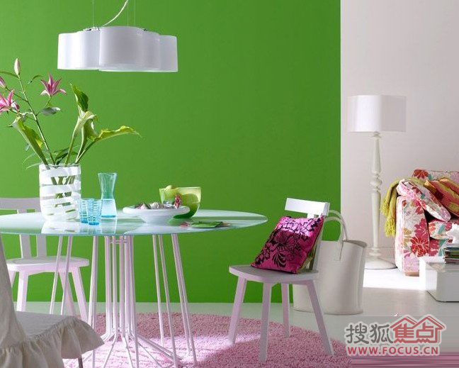 ������ԾGɫ�����}�ļҾ�