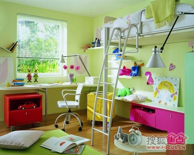 ������ԾGɫ�����}�ļҾ�