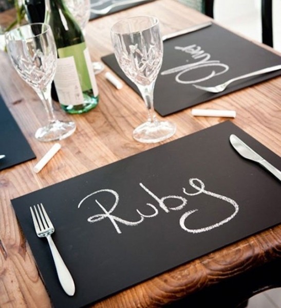 風格各異的創意餐桌布