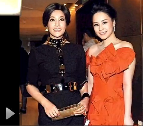 劉曉慶與外甥合照逆生長