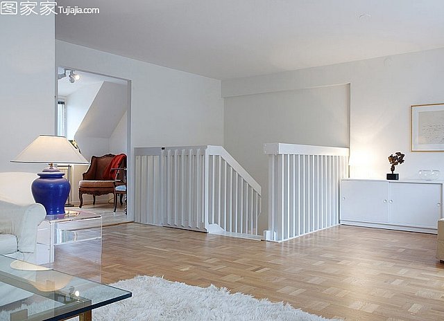 閣樓簡約公寓北歐風愜意陽臺