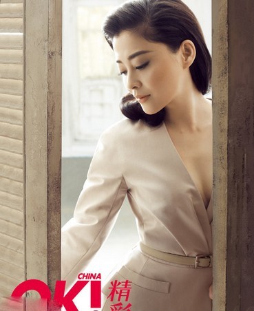 梅婷登雜志封面大片 造型復(fù)古