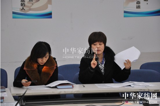 ���z����u���F���u�����A���_��