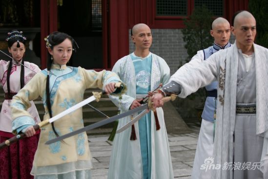 《王者清風》何晟銘版乾隆成90后富二代