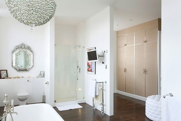 冷靜優(yōu)雅蝶舞空間倫敦白色住宅欣賞