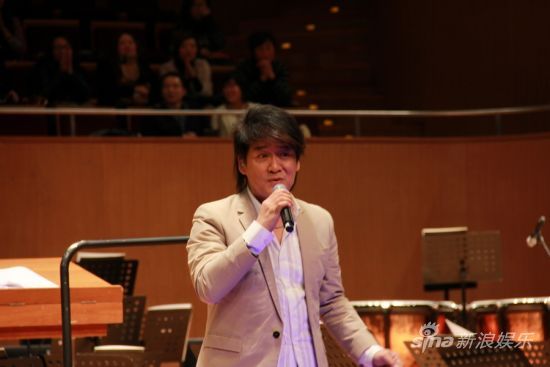 《精忠岳飛》黃曉明周華健等齊聚音樂(lè)會(huì)