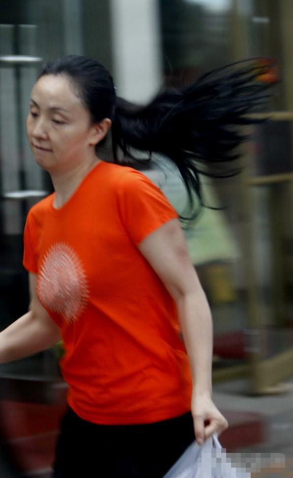 女星最新震撼素顏 陶虹老態驚人