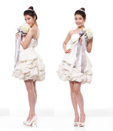 IU純白婚紗照展清新魅力