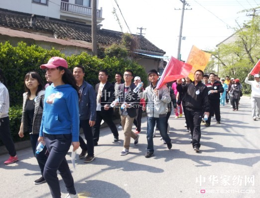 激情戶外拓展 凱盛員工心連心