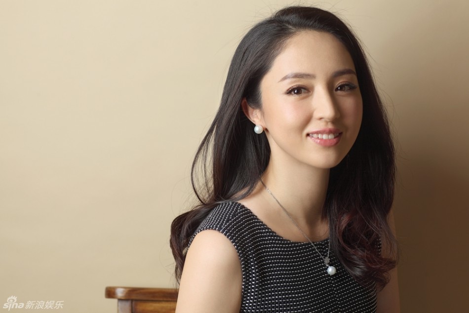 董璇雜志寫真釋放輕熟魅力