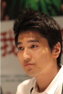 趙薇回應"致青春"質疑:拍給成年人看的