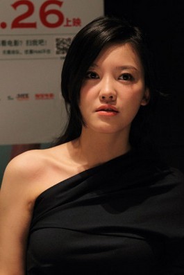 趙薇回應"致青春"質(zhì)疑:拍給成年人看的