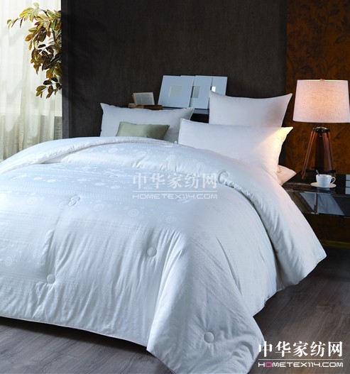 寶縵家紡:2013家訪行業(yè)淺析