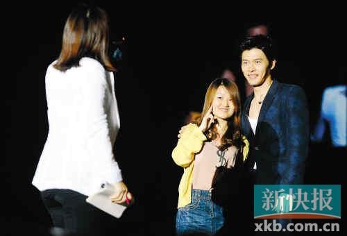 ����V�������s��(hu��)�Qʮ����(hu��)�м�ͥ