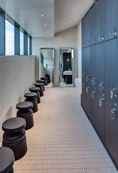 ��������{�˾Ƶ�