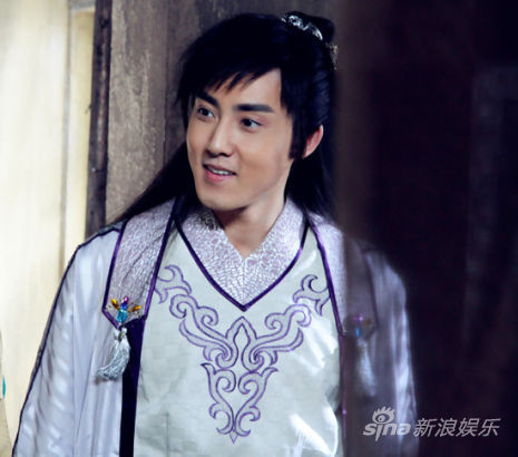 ������Ӣ��3���؄��Տ���F(xi��n)�b�x��