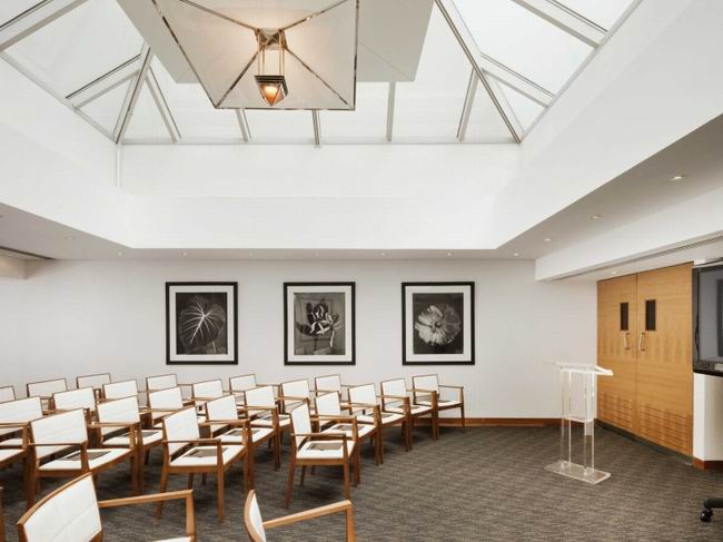 倫敦科莫大都會(huì)酒店Metropolitan