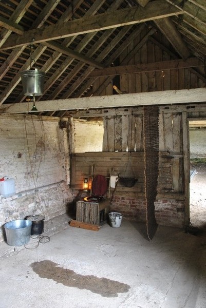 神奇大改造谷倉變身華麗浴室(2)