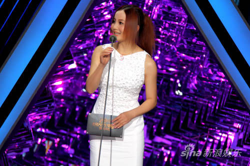 陶紅大影節侃徐崢:此陶紅非彼陶虹