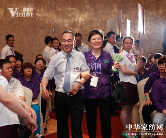 紫羅蘭2013秋冬訂貨會盛大開幕