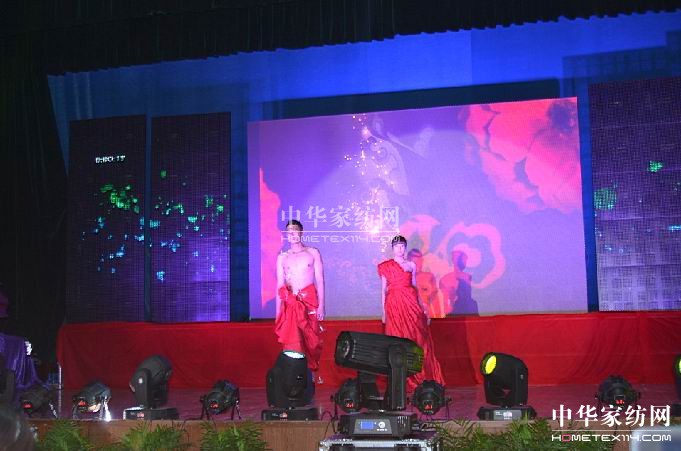 三聯家紡2013秋冬新品發布會召開