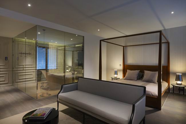 藍(lán)色頂層復(fù)式公寓