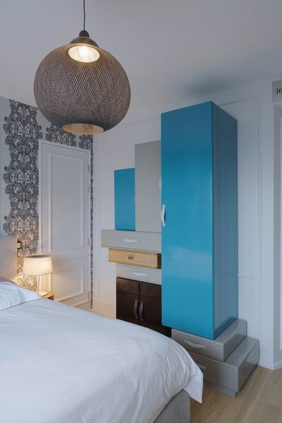 藍(lán)色頂層復(fù)式公寓