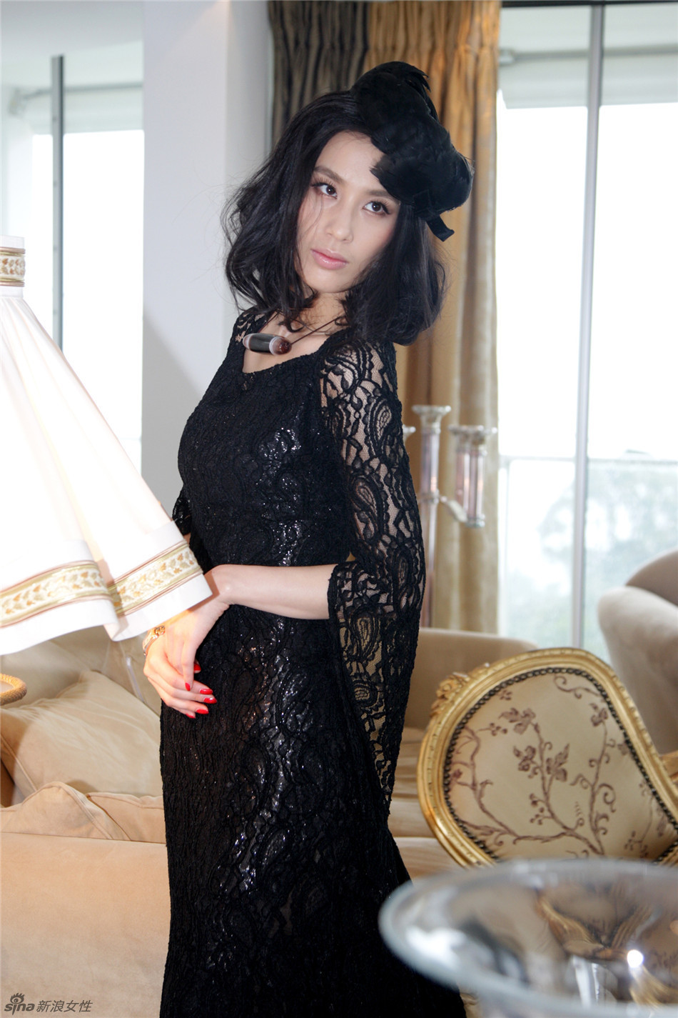 黃圣依戛納電影時(shí)尚之旅造型大盤(pán)點(diǎn)