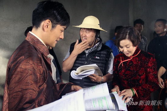 嚴(yán)寬歸亞蕾《春刑》演繹中國式祖孫