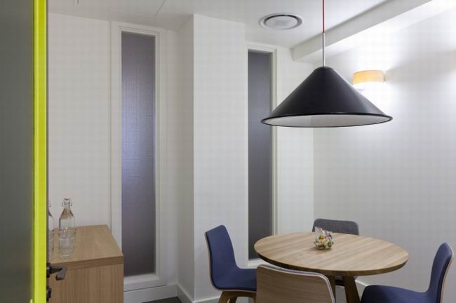 倫敦西部一座充滿藝術感的辦公室